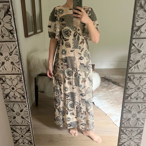 Gorgeous embroidered and sequined Zara Collection Dress, NWT, XS-S - Picture 1 of 6